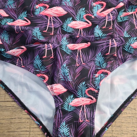 2021 WOMEN'S HIGH NECK TWO PIECE BATHING SUITS - Picture 5 of 9